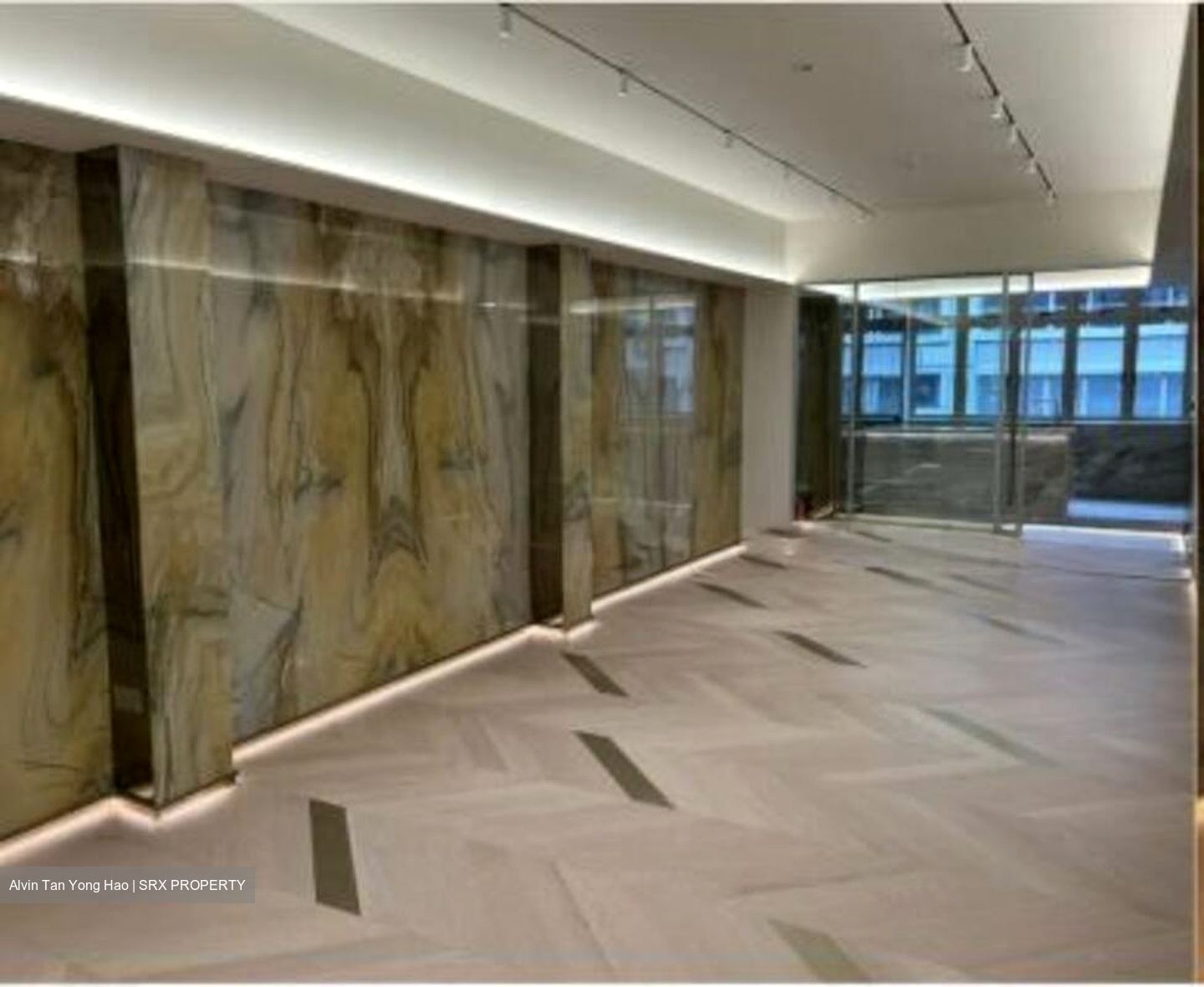 Victoria Memorial Hall (D6), Office #524153421
